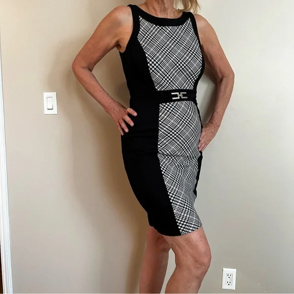 Chic Black and White Sleeveless Midi Dress - Picture 4 of 6